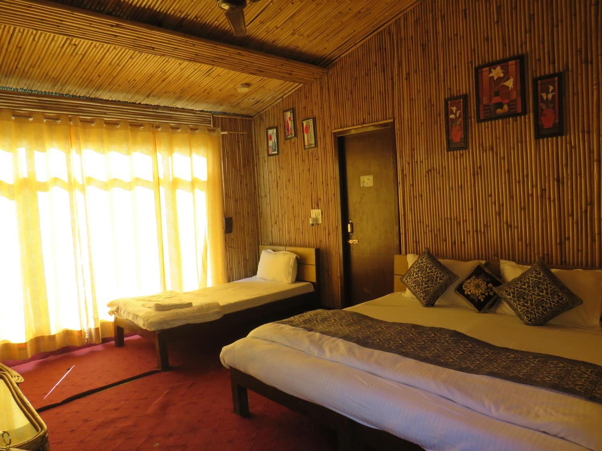 Himalayan Cottages ムスーリー エクステリア 写真