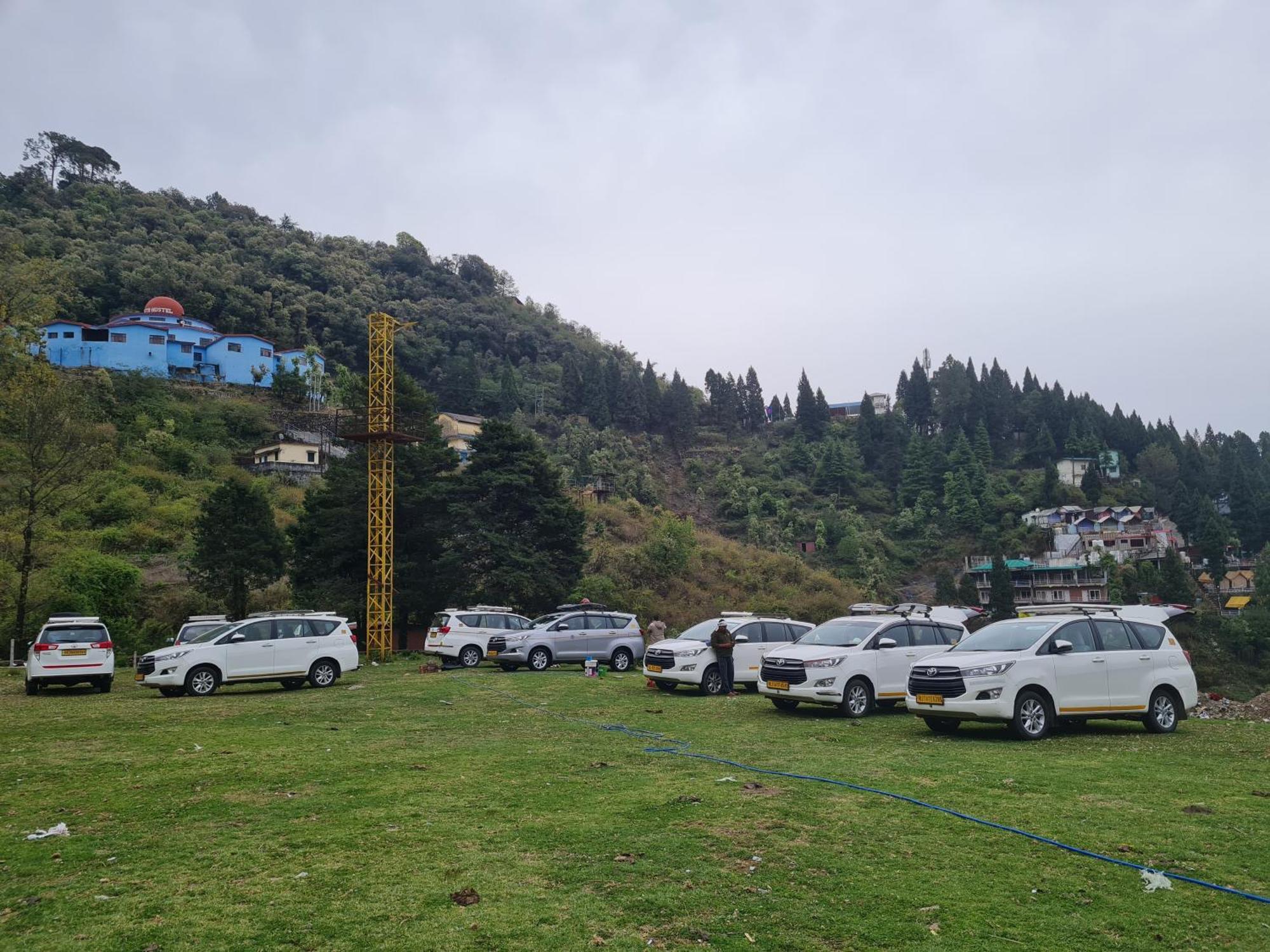 Himalayan Cottages ムスーリー エクステリア 写真