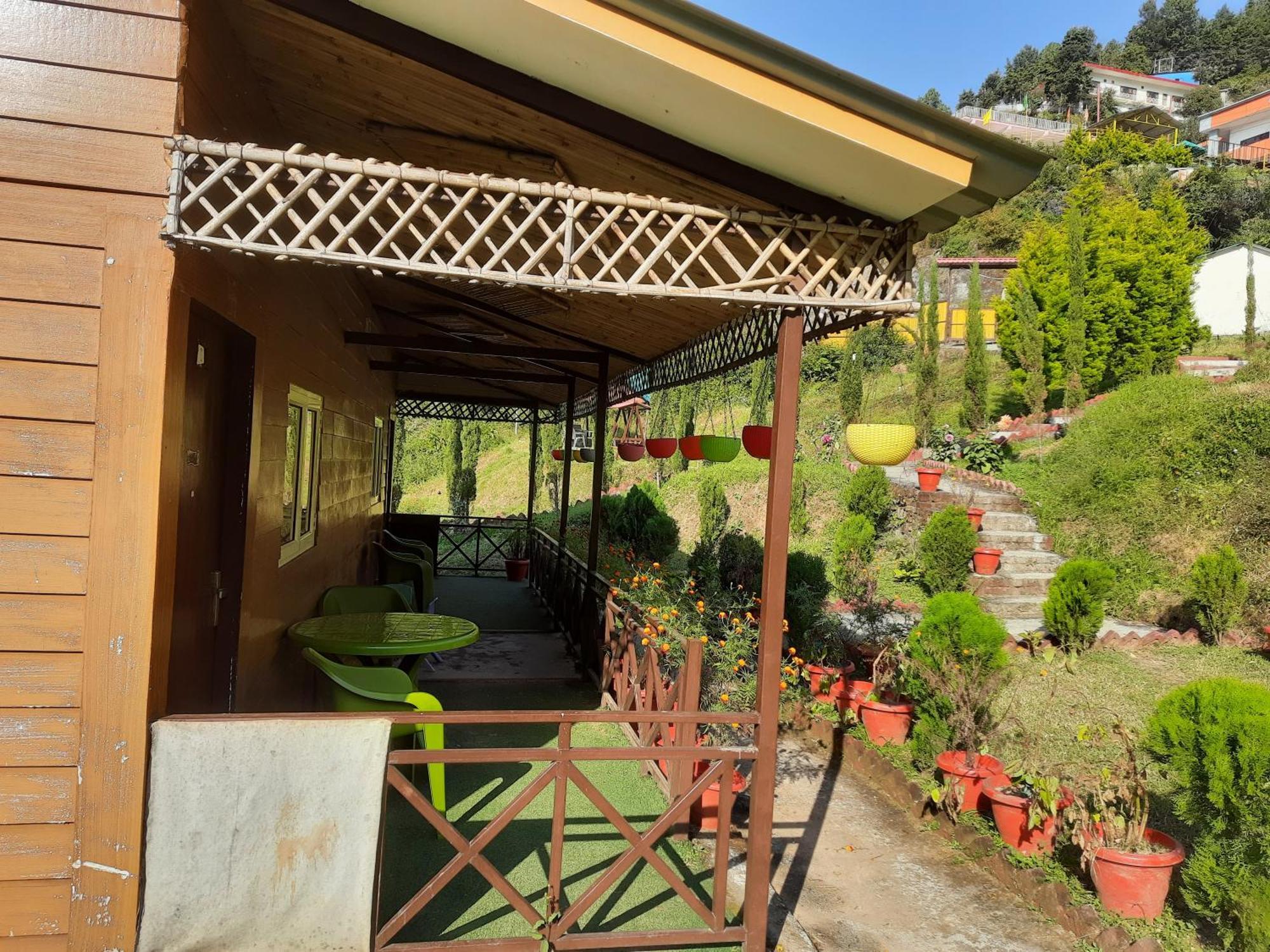 Himalayan Cottages ムスーリー エクステリア 写真