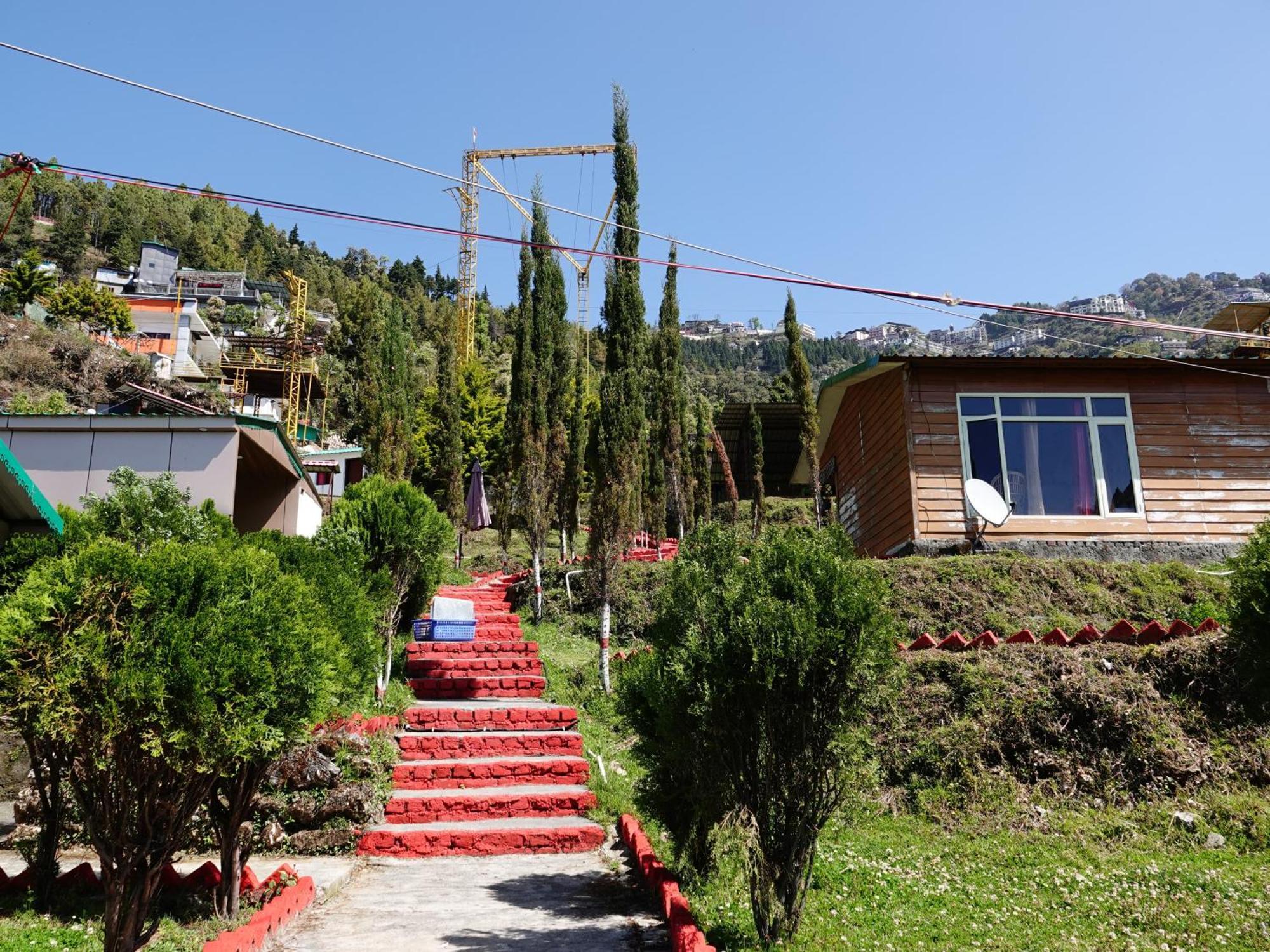 Himalayan Cottages ムスーリー エクステリア 写真