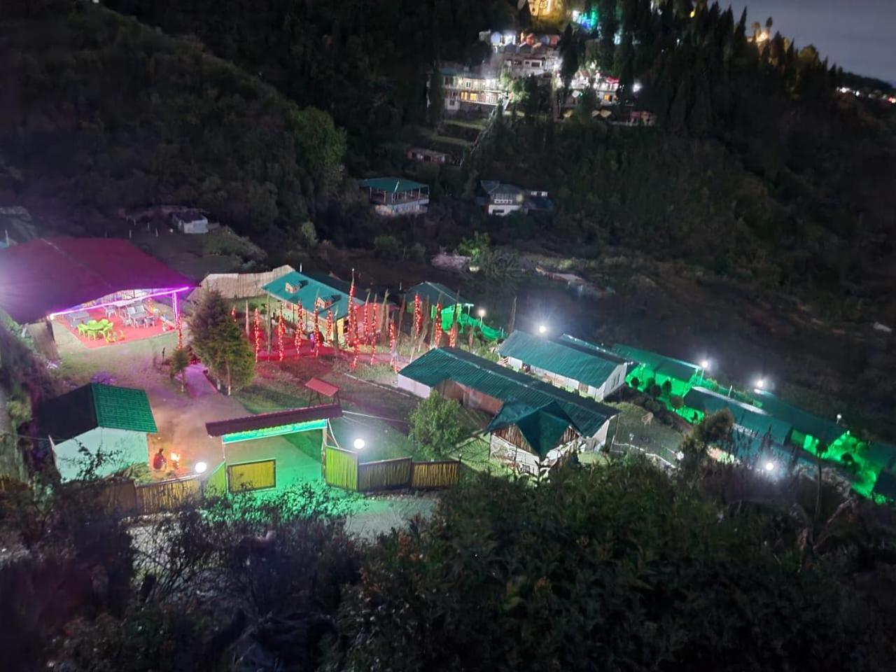 Himalayan Cottages ムスーリー エクステリア 写真